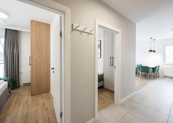 Aparthotel Marina Zoo 4*