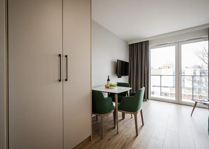 Aparthotel Marina Zoo 4*