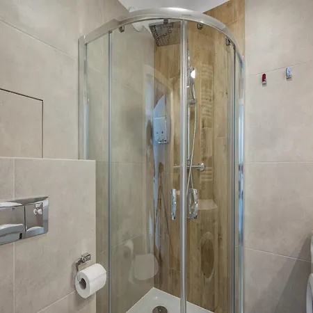 Apart Otel Marina Zoo 4*